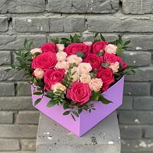Цветочная композиция из Розы в коробке в Малошуйке