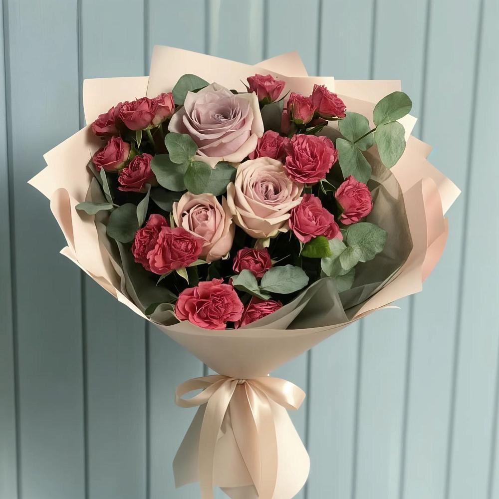 Букет цветов из: Гвоздики и Розы в Малошуйке