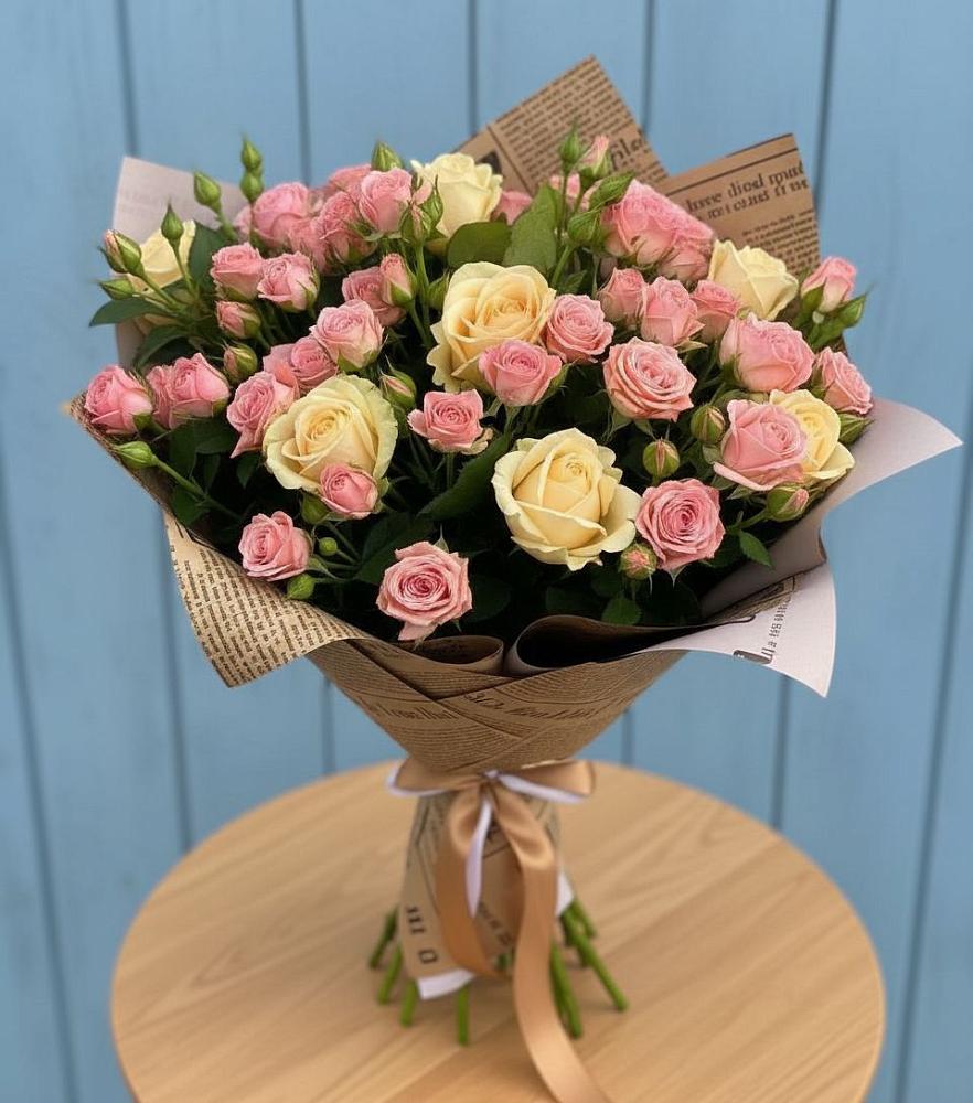 Букет цветов из: Розы в Малошуйке