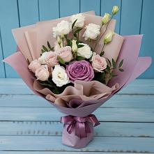 Букет цветов из:  Розы и Лизиантусы в Малошуйке