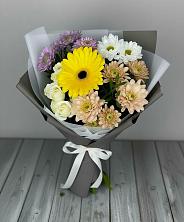 Букет цветов из:  Розы, Герберы и Хризантемы в Малошуйке