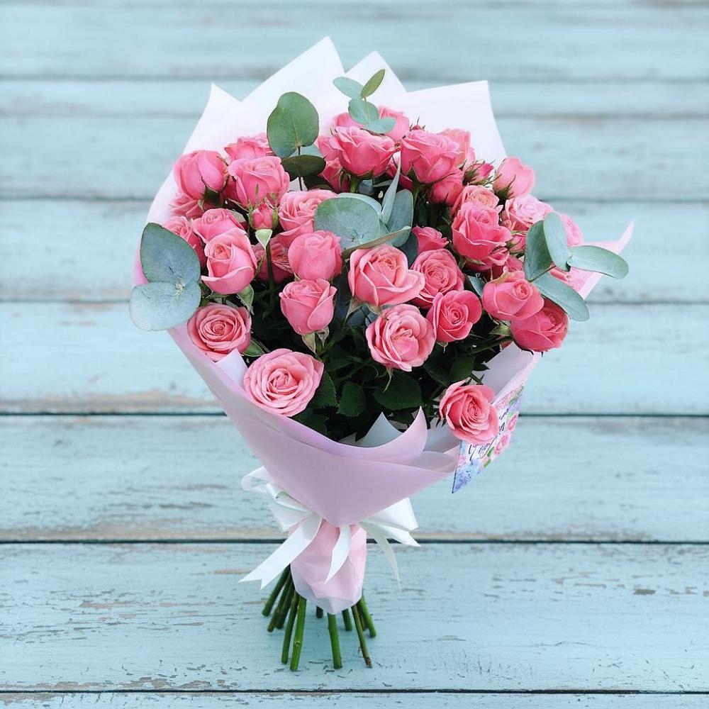 Букет Леди совершенство в Малошуйке