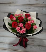 Букет цветов из:  Розы в Малошуйке