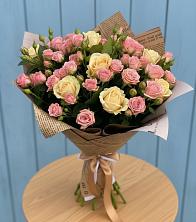 Букет цветов из:  Розы в Малошуйке