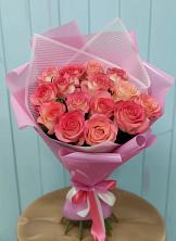 Букет 15 Розовых роз Равель в Малошуйке