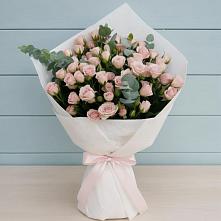 Букет цветов из:  Розы в Малошуйке