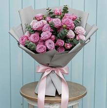Букет цветов из:  Розы в Малошуйке